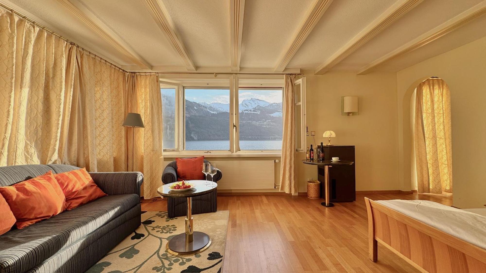 Seehotel Schwert Герсау Экстерьер фото